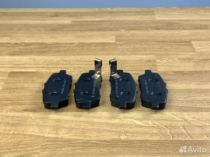 Тормозные колодки в круг для Honda Elysion