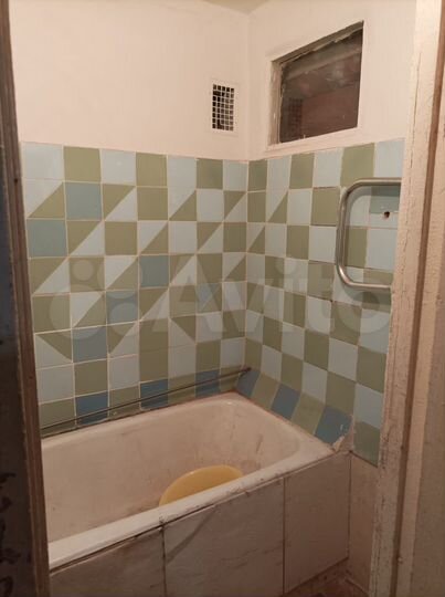 2-к. квартира, 49 м², 1/5 эт.