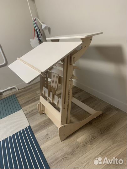 Письменный стол 