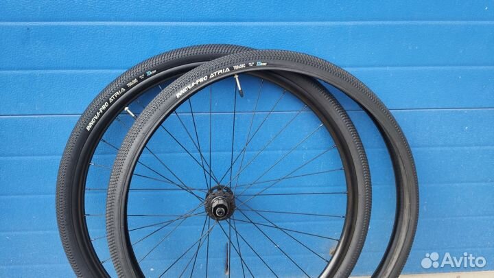 Колесо заднее Specialized 700С