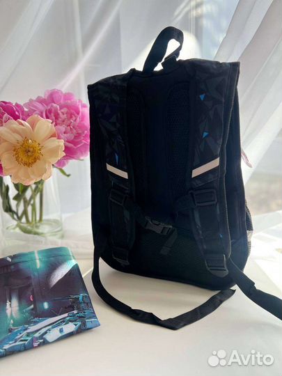 Рюкзак школьный ортопедический новый