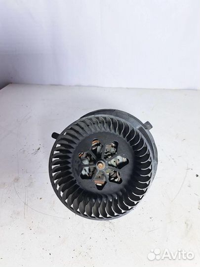 Моторчик печки VW Passat (B6) 2005-2010