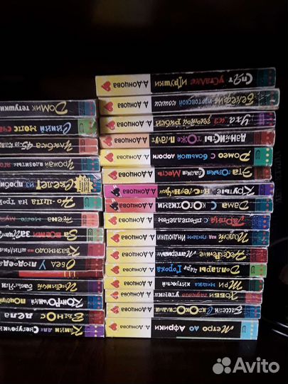 Книги Донцова, Устинова, Шилова, Шелдон