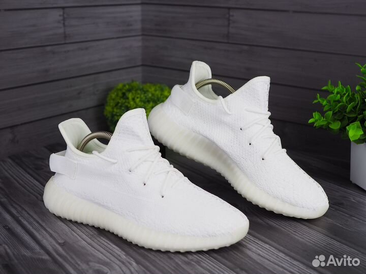 Adidas yeezy boost 350 белого цвета унисекс