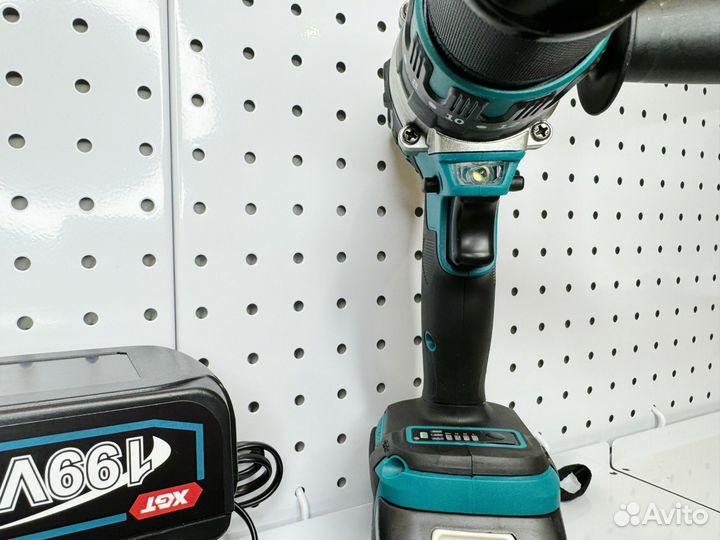 Шуруповерт makita 18v бесщеточный