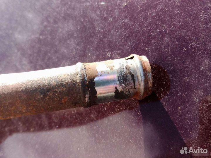 Трубка охлаждения Volkswagen Passat B3 1992