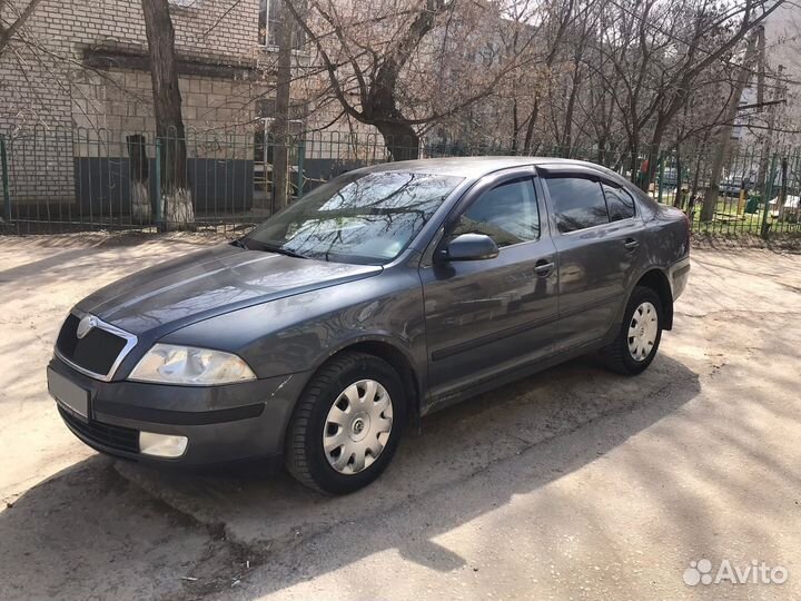 Skoda Octavia 1.6 МТ, 2008, 286 000 км