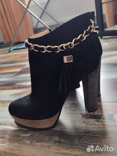 Ботильоны натуральная кожа 39