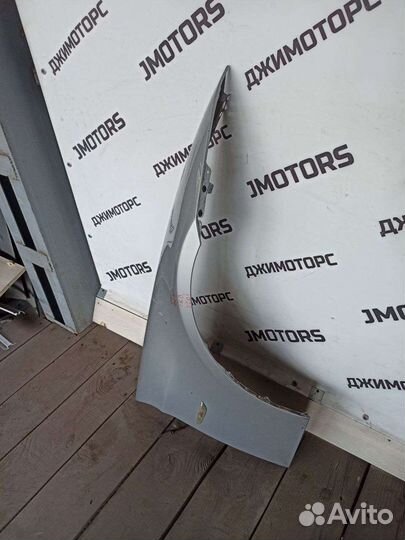 Крыло переднее правое BMW 3-series e90 дорестайл