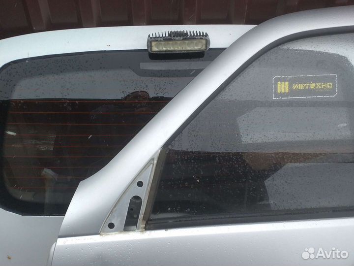 Стекла дверей niva 21214 2121.2123.2121. 2131