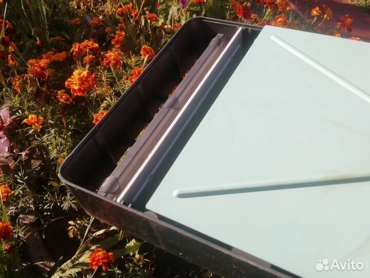 Кормушка для пчел 2л