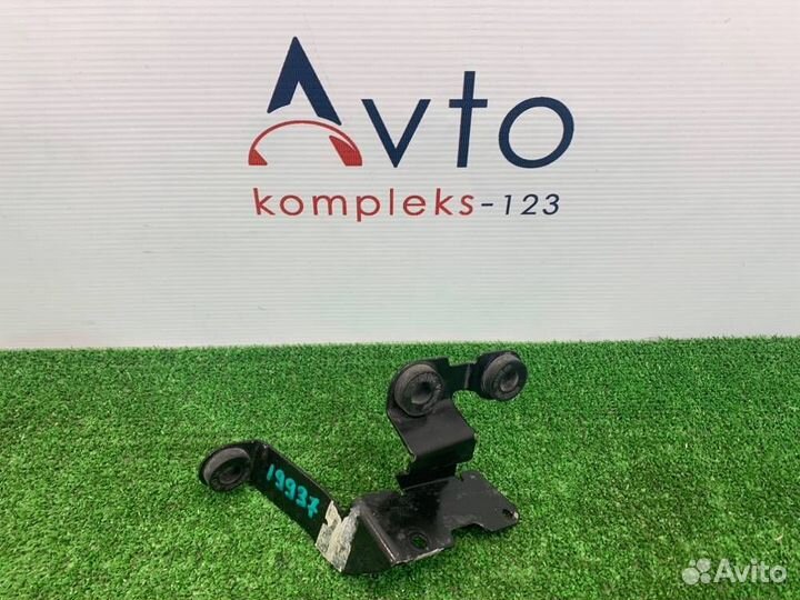 Кронштейн блока ABS Audi Tt 8N AUQ 2003