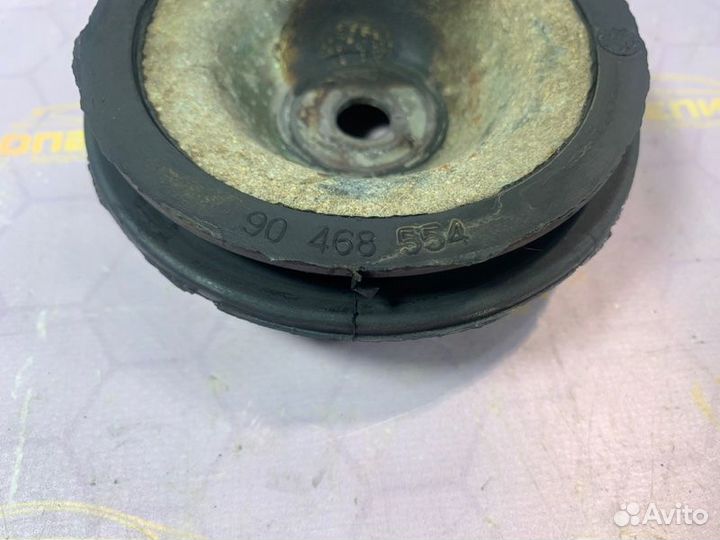 Опора амортизатора передняя Opel Vectra B