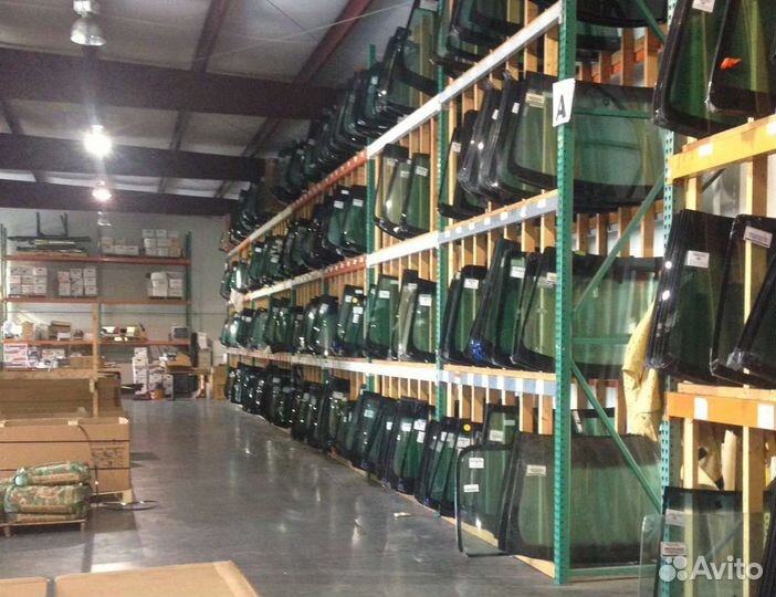 Лобовое стекло Шкода Октавия в наличие