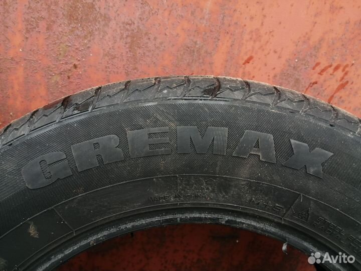 Gremax Ice Grips 215/65 R16