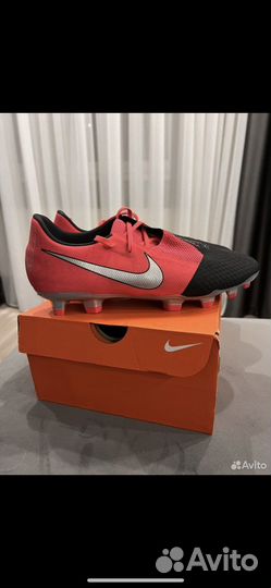 Бутсы nike hypervenom