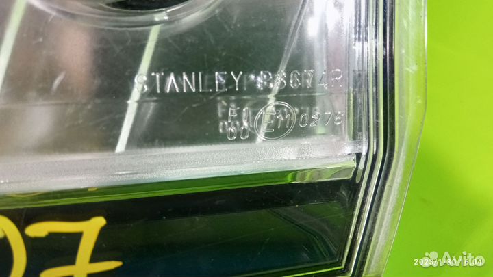 Фонарь внутренний правый для Mazda 3 2009-2013