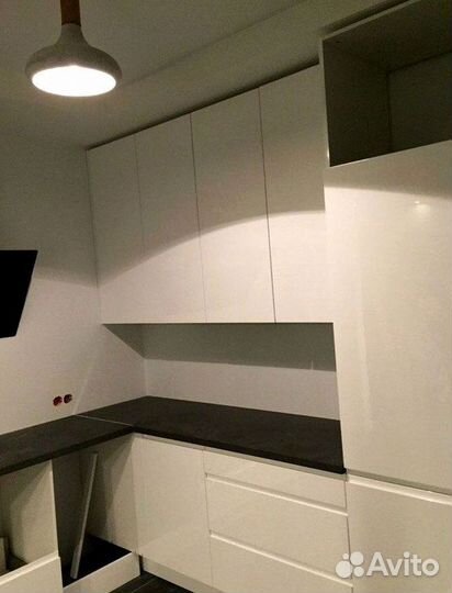 Кухня на заказ. Доставка и сборка