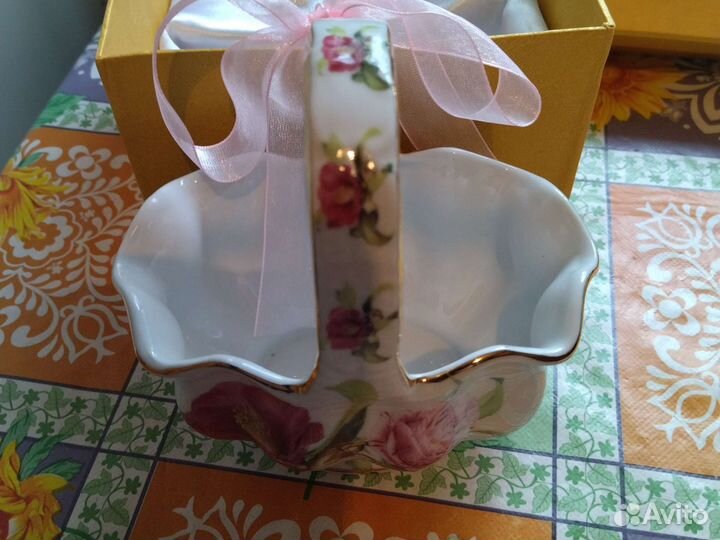 Салфетница фарфоровая