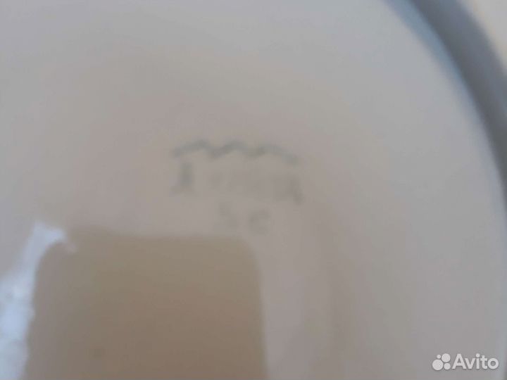 Фарфоровая тарелка Хайта