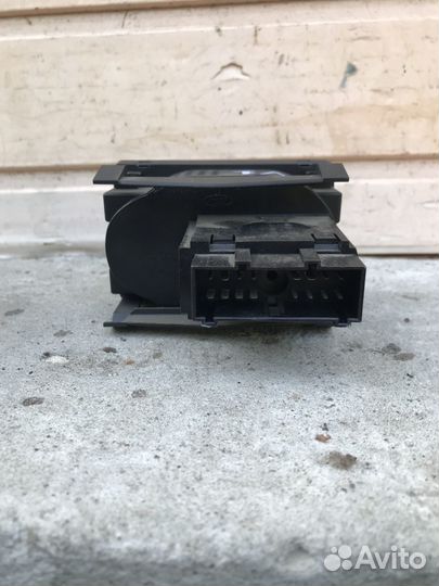 Переключатель света фар Ford Focus 2 1471867