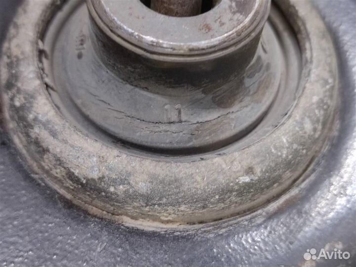 Рычаг передний правый нижний Renault Clio 3 2006