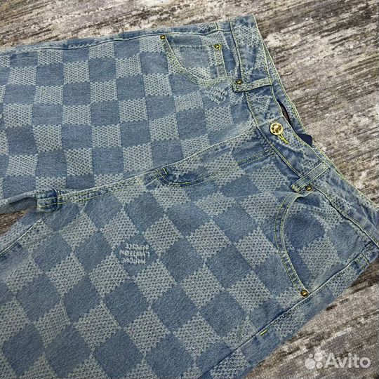 Джинсы Louis Vuitton