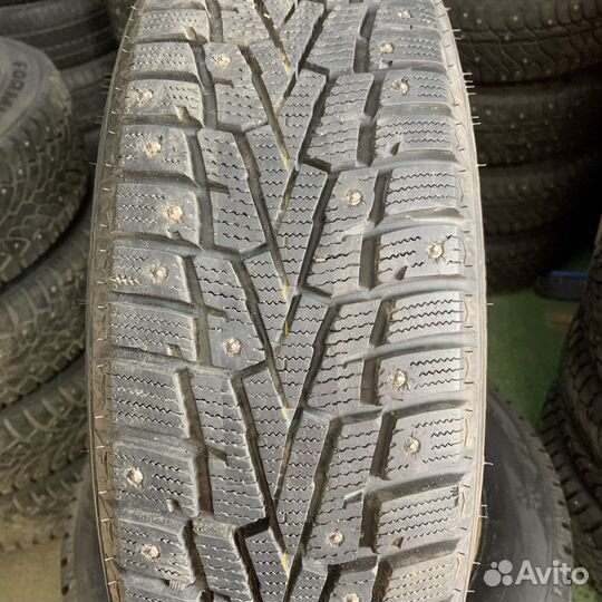 Roadstone Winguard Spike 195/65 R15