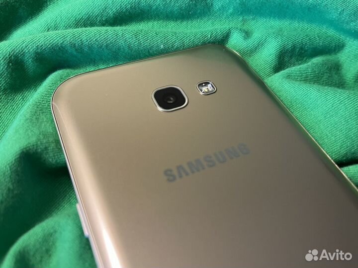 Samsung Galaxy A5 (2017) SM-A520F/DS, 3/64 ГБ