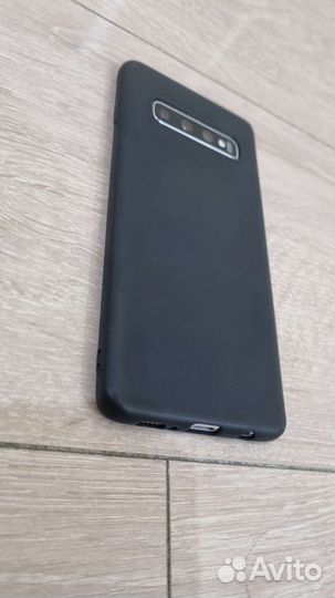 Силиконовые чехлы (бамперы) для Samsung S10