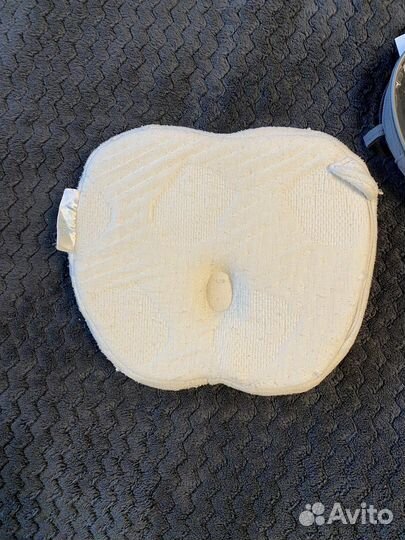 Подушка для новорожденных