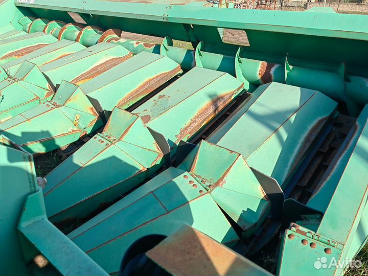 Жатка Херсонский машиностроительный завод Жатка для уборки кукурузы (КМС), 2013