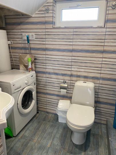 Коттедж 100 м² на участке 10 га