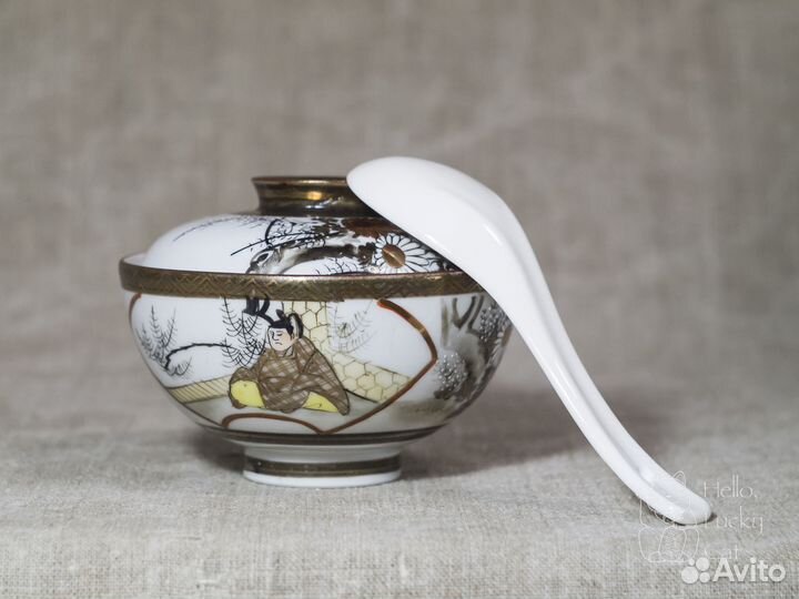 Японская чаша с крышкой и ложкой