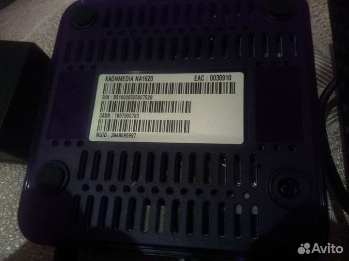 Цифровая приставка и роутер ин-ета Дом.ру