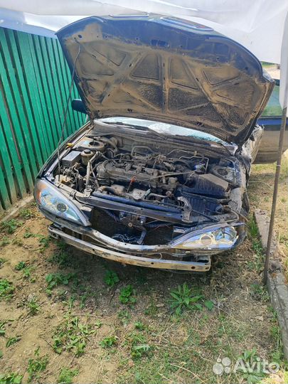 Nissan Primera 1.6 MT, 2000, битый, 250000км