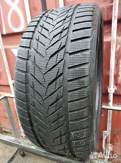Vredestein Wintrac Xtreme S 295/35 R21 110E