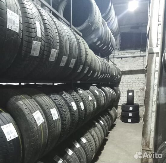 Kumho WinterCraft SUV Ice WS31 235/65 R17 P