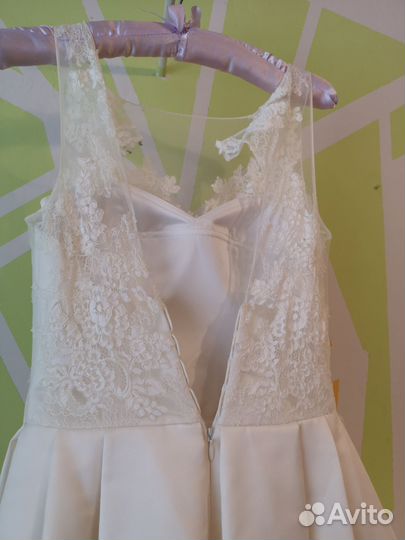 Свадебное вечернее платье размер 46