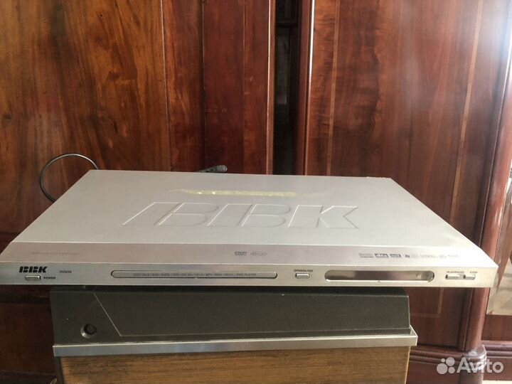 Dvd плеер bbk DV523S