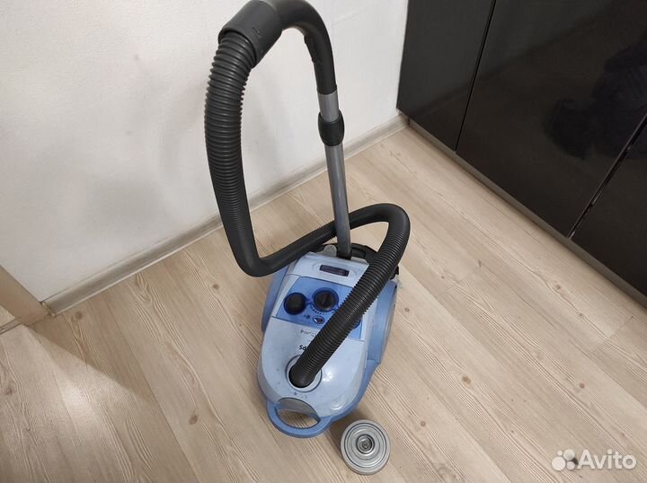 Пылесос Philips 9071/01 на запчасти