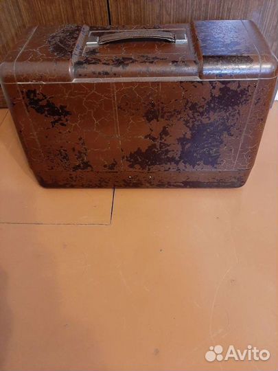 Машинка швейная