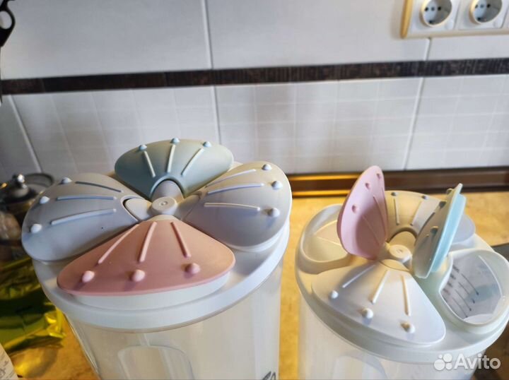 Контейнеры кухонные