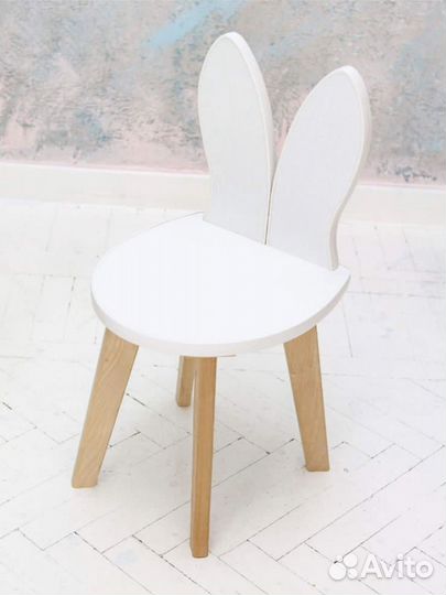 Детский столик и стульчик