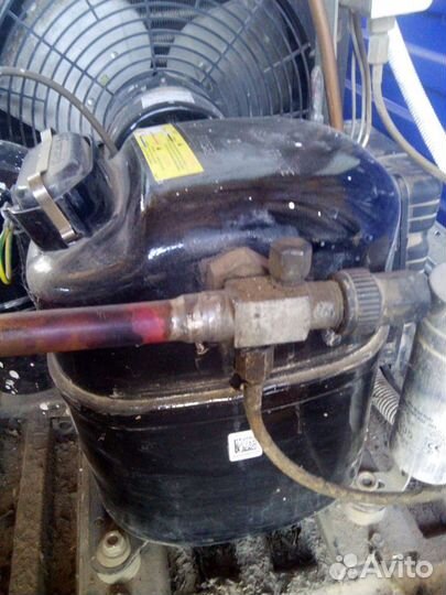 Холодильный компрессор