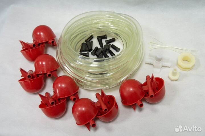 Комплект чашечная поилка для птиц, кур, перепелов