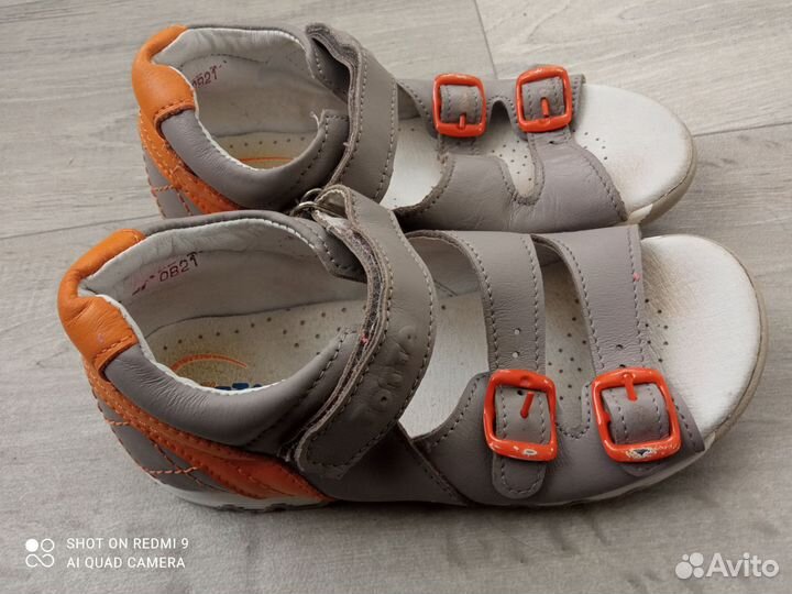 Кожаные сандалии тотта