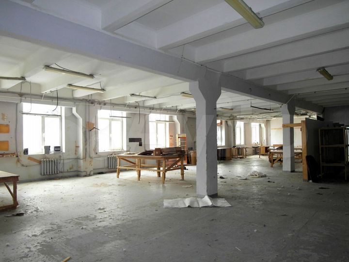 Склад, производственное помещение 300 м²