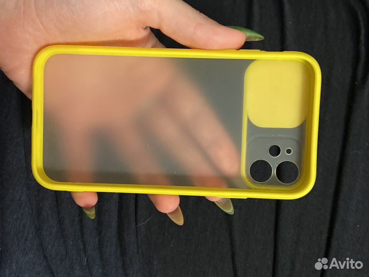 Чехол на iPhone 11