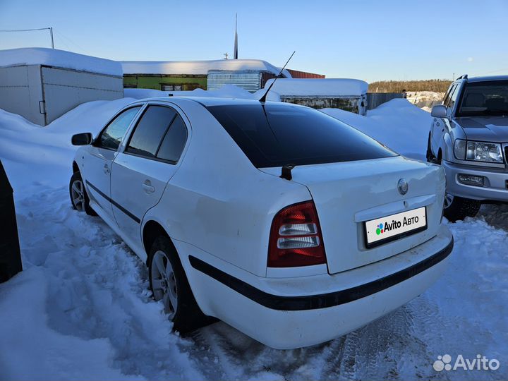 Skoda Octavia 1.6 МТ, 2002, 350 000 км